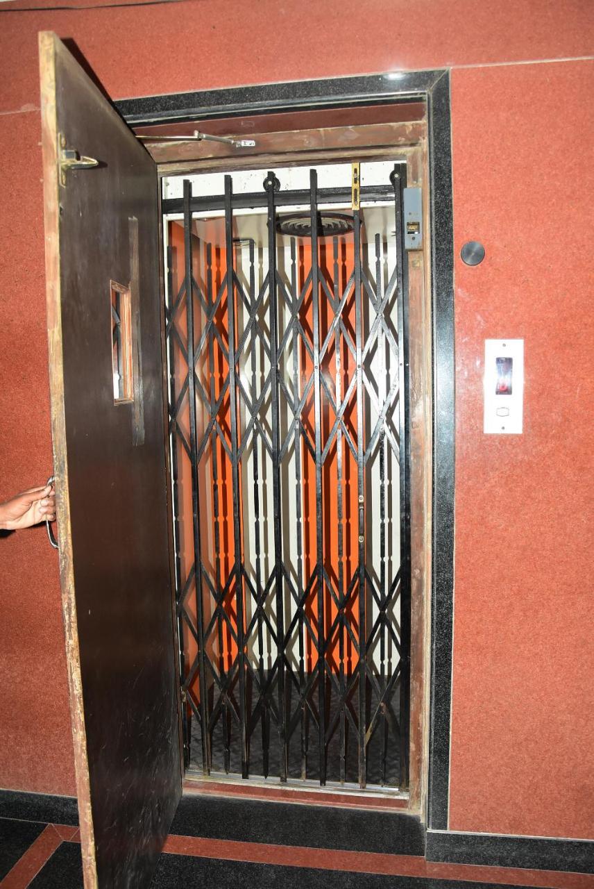 Hotel Delta Executive シルディ エクステリア 写真